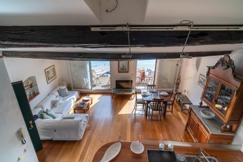 Terrazza Capellini 47 - mytouristhome Apartment in Porto Venere