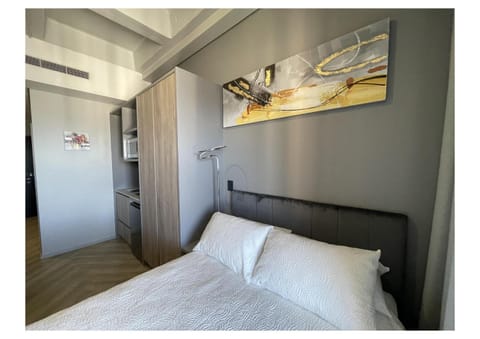 Chic Deluxe Studio at Thibault Square Apartment hotel in Cape Town