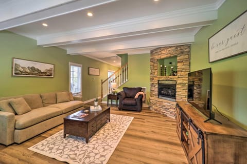 Lillys Mountain Escape House in Banner Elk