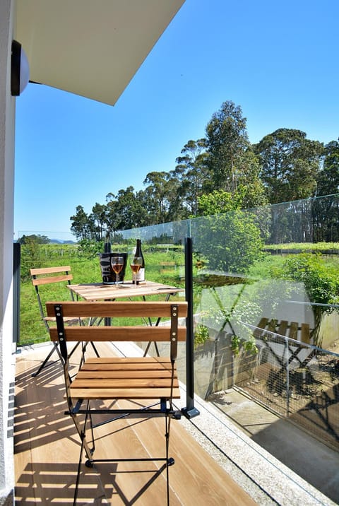 Property building, Off site, View (from property/room), Balcony/Terrace, Garden view