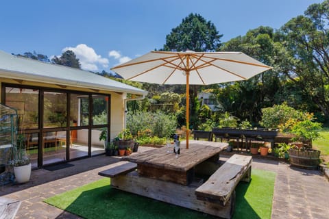 Patio, Garden, Seating area