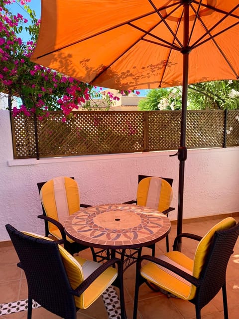 Patio, Balcony/Terrace, Dining area