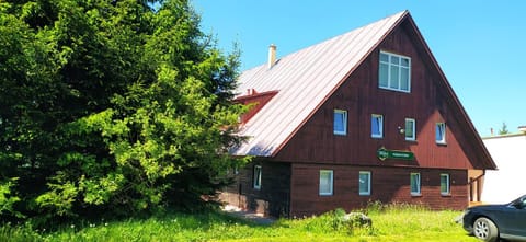 Property building, Natural landscape, Garden