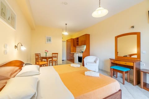 Kosmos Hotel St4 in Agios Stefanos Apartment hotel in Corfu, Greece