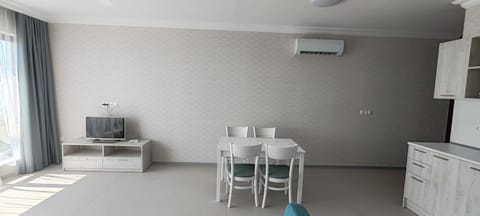 Sea Point La Mer Apartment hotel in Varna