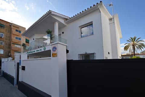 Property building, Facade/entrance, View (from property/room), Balcony/Terrace