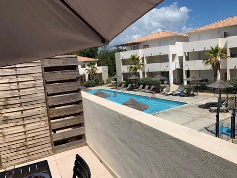 Appartement T3 en Corse, Marina di Bravone N131 Apartment in Linguizzetta