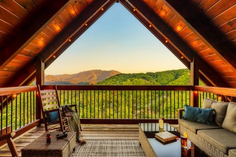 Natural landscape, View (from property/room), Balcony/Terrace, Mountain view
