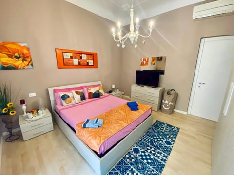 Center House 272 Apartment in La Spezia