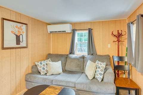 Cozy Brownville Cabin 2 Mi to Schoodic Lake! Cabin in Northeast Piscataquis