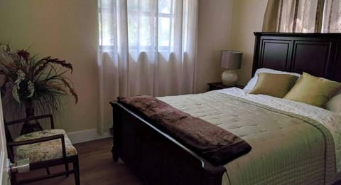 Spacious House near Fort Lauderdale - Minutes from Beach House in Lauderhill