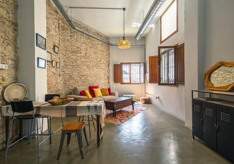 Living room, Dining area