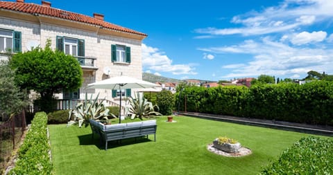 Spring, Day, Garden, Garden view