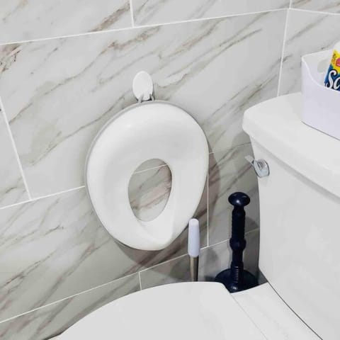 New 3b House in Saugerties Village 4 mins to HITs House in Saugerties