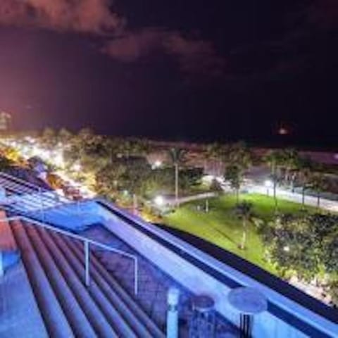 Congress Ocean Drive Apartment hotel in Flamingo Lummus