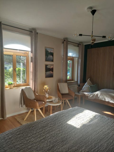 Living room, Photo of the whole room, Bedroom