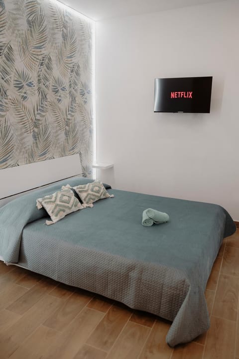 TV and multimedia, Bedroom