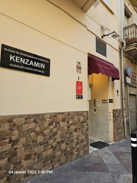 Apartamentos Turísticos KENZAMIN Apartment in Alicante