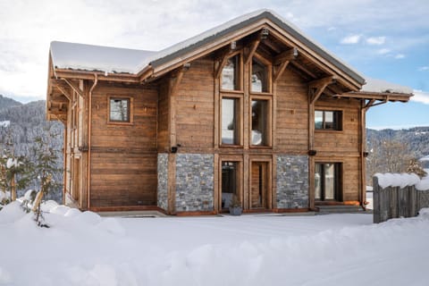 Property building, Winter