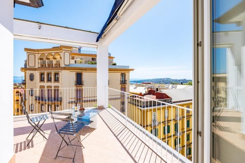 Day, View (from property/room), Balcony/Terrace, City view, Sea view