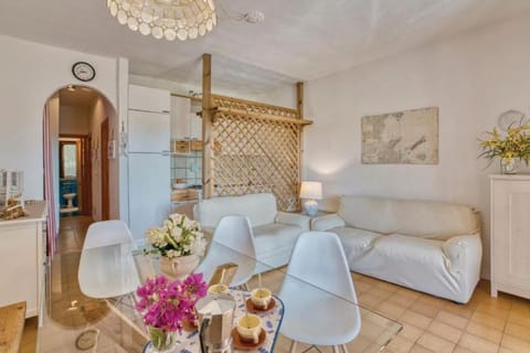 Splendida spiaggia di Porto Istana Sconti Apartment in Porto Istana