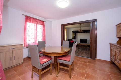 Split4 Apartment in Split