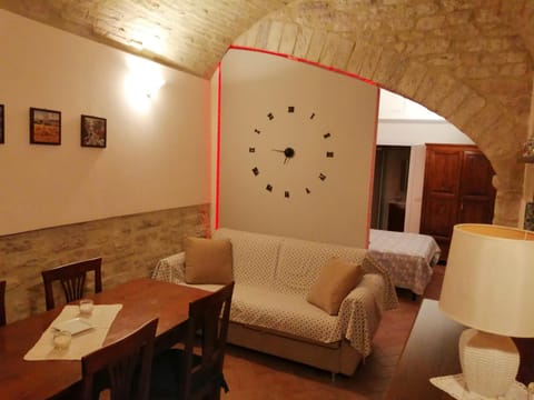 Piazza Matteotti 10 Apartment in Assisi