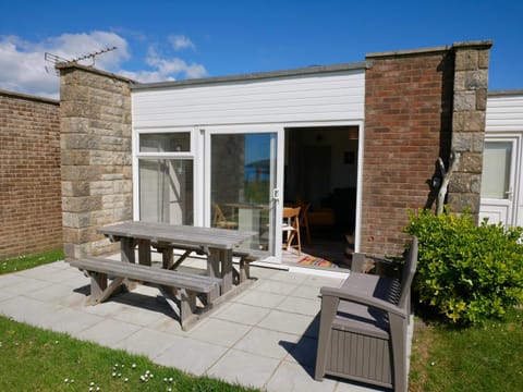 187 Needles Lodge Chalet in Freshwater