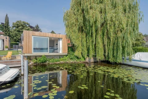 Property building, Lake view