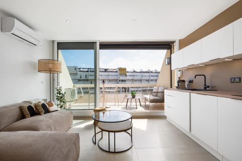 Living room, kitchen