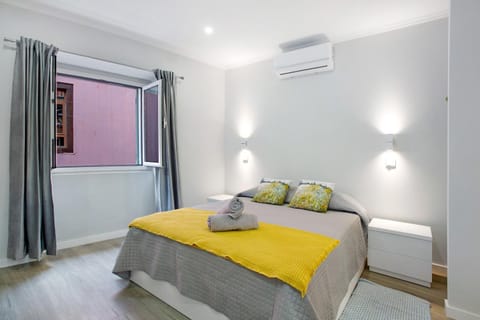 Living room, Bedroom