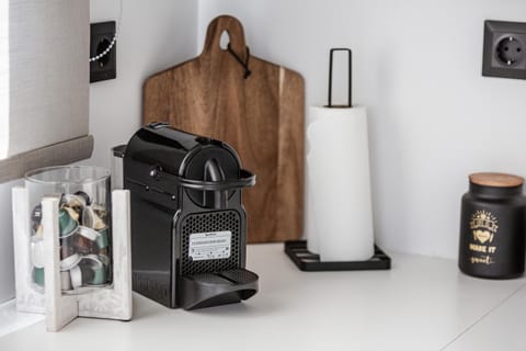 Coffee/tea facilities, Kitchen or kitchenette