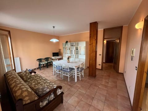Appartamento rosa Apartment in Marotta