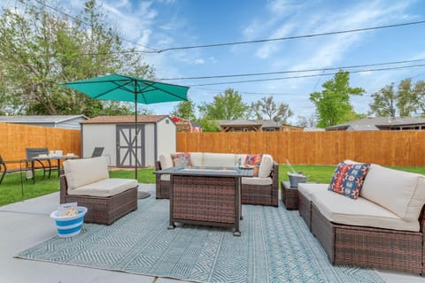 Patio, Balcony/Terrace, Seating area, Garden view