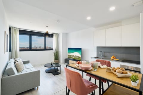 Kitchen or kitchenette, Living room, Dining area