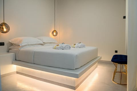 Omnia Suite Apartment in Thera