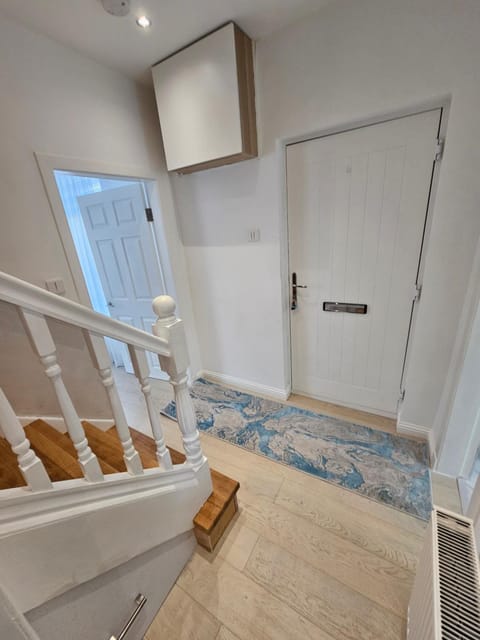 Lovely house with private parking! Glasgow! House in Glasgow