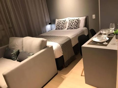 Bed, Living room, Photo of the whole room, Seating area, Bedroom