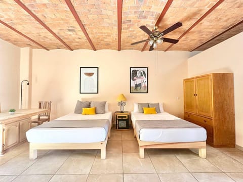 Charming Studio with outdoor pool in Ajijic Apartment in Ajijic