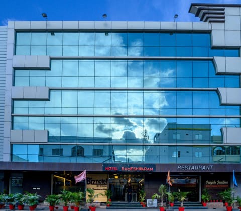 Property building, Day