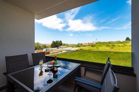 Day, Natural landscape, View (from property/room), Balcony/Terrace, Dining area, Evening entertainment
