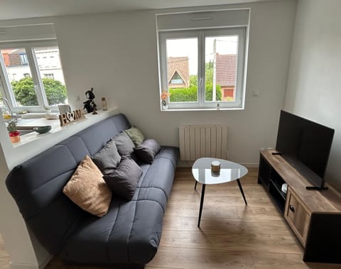Appartement Armentières proche gare Apartment in Hauts-de-France