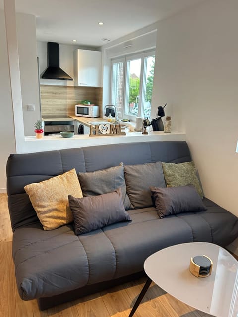 Appartement Armentières proche gare Apartment in Hauts-de-France