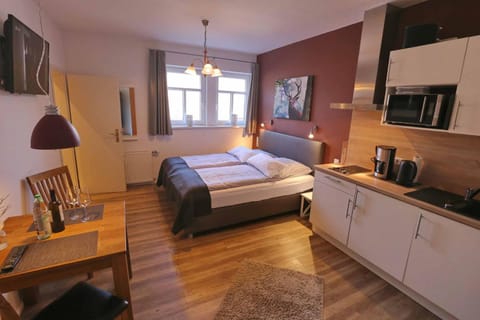 Bed, Kitchen or kitchenette, Photo of the whole room