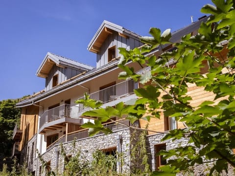 Property building, Spring, Day