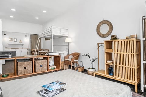 Property building, Living room