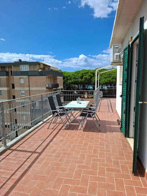 Day, View (from property/room), Balcony/Terrace