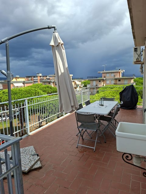 Day, Balcony/Terrace