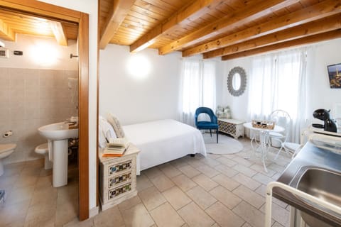 Bed, Bathroom, Bedroom