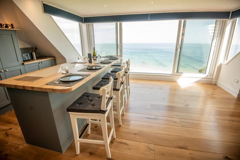 Marston Penthouse Apartment in Swanage